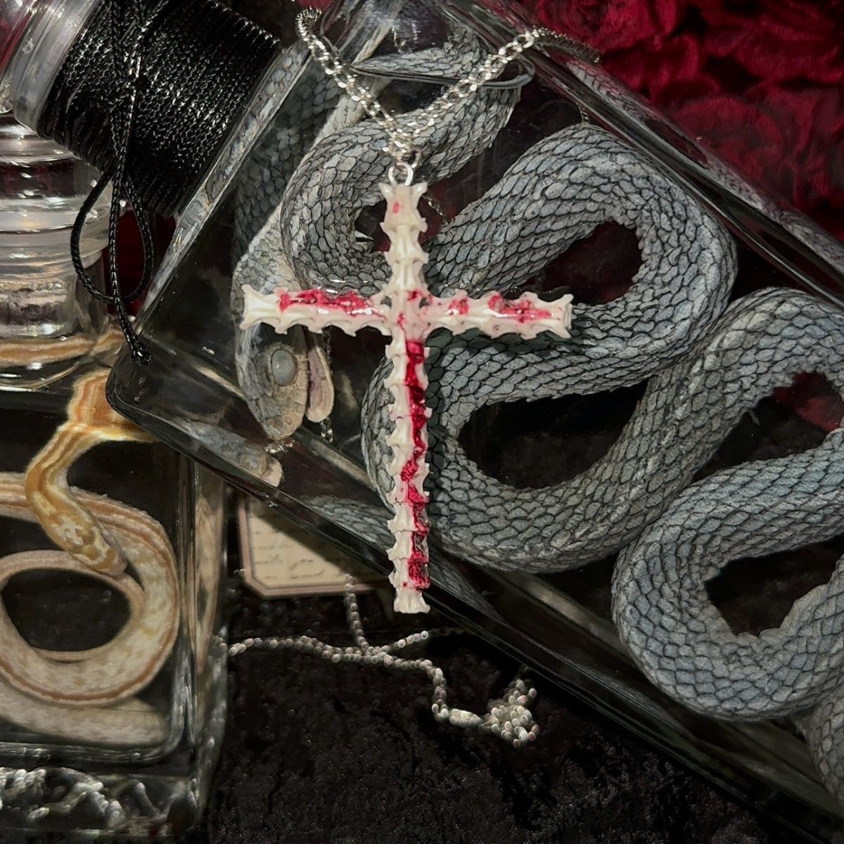 Snake Bone Making Necklace Real Snake Bone Cross Dark Gothic Rose Niche Elements
