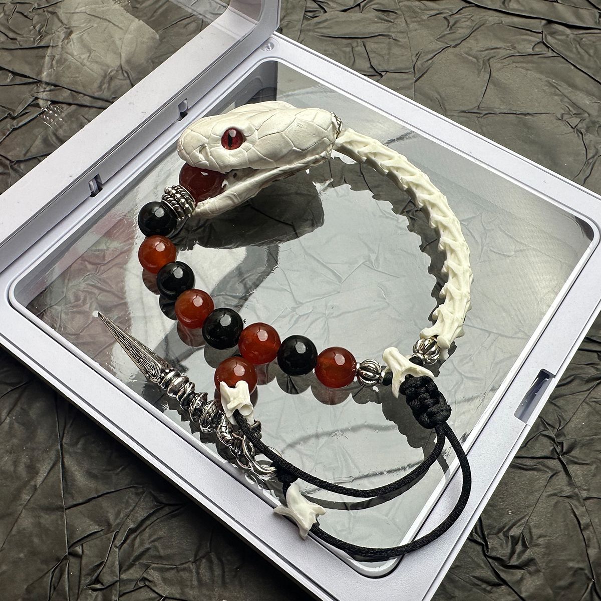 Premium Real Snake Bone Bracelet – Handcrafted Gothic & Tribal Jewelry