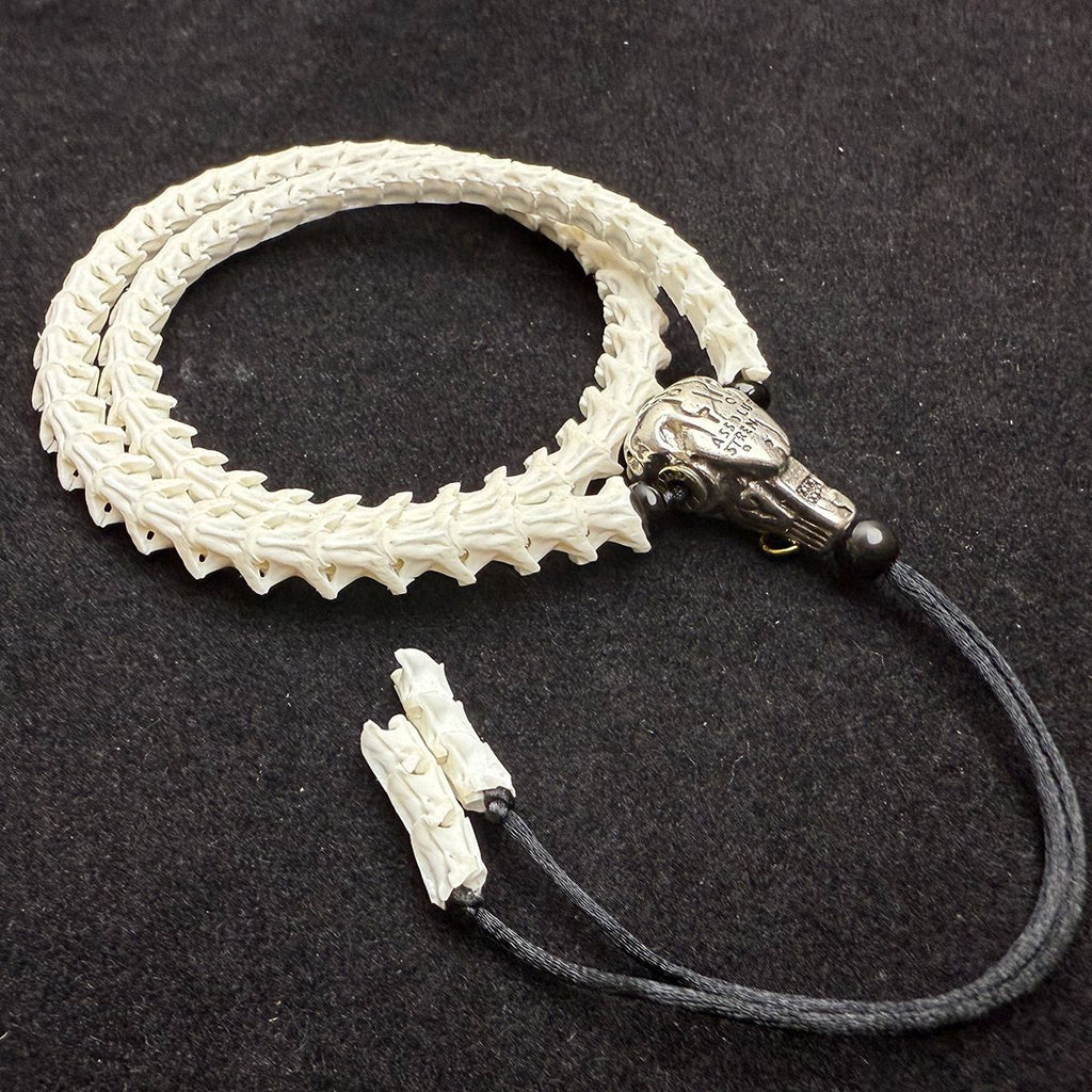 Handcrafted Snake Vertebrae Bracelet – Unique Gothic Accessory for Men & Women